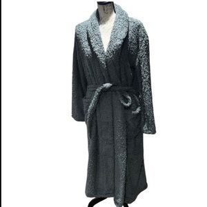 Giraffe at Home Charcoal Polyester Robe